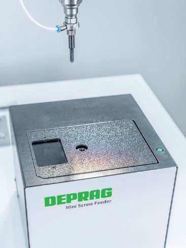 Alimentation de mini-vis et de micro-vis