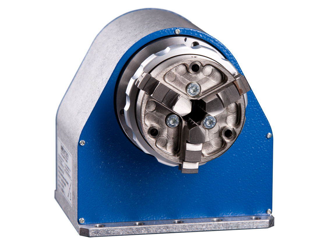 Rotationsachse für ansatzfreie Umfangsbeschriftungen & Y-Achse für die Vergrösserung des Beschriftungsfeldes.