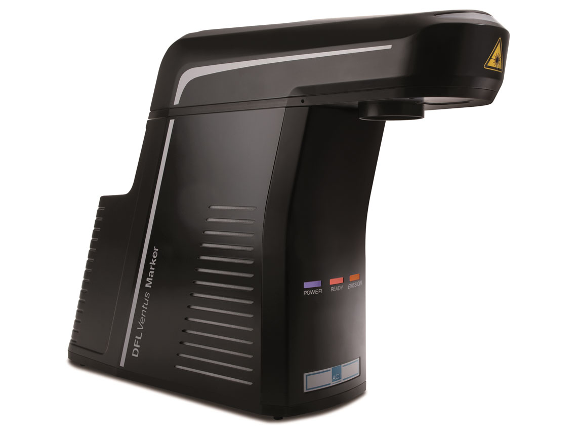 Le laser fibré DFLVentus Marker Business est idéal pour les applications exigeantes avec une largeur d'impulsion variable (laser MOPA).