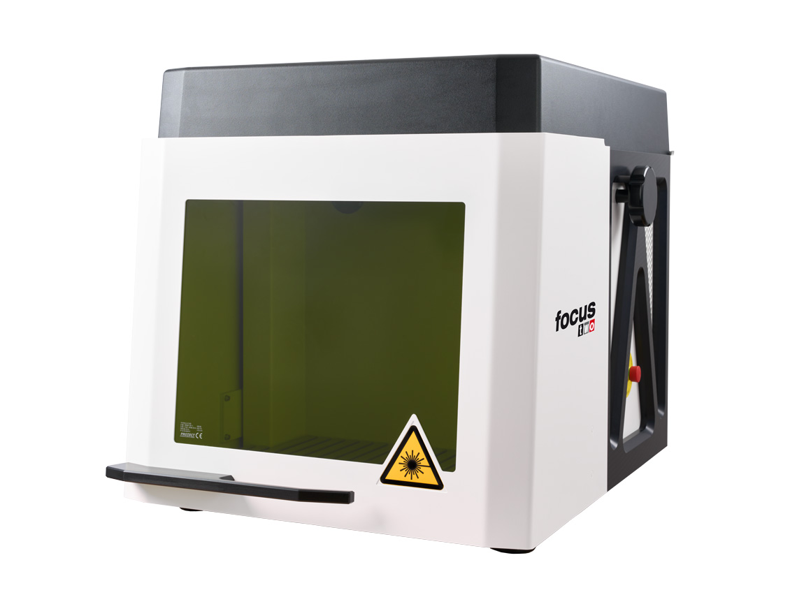 Beschriftungslaser Focus Two Faserlaser Focus Two: Kompakter Laser zur Beschriftung grosser Werkstücke