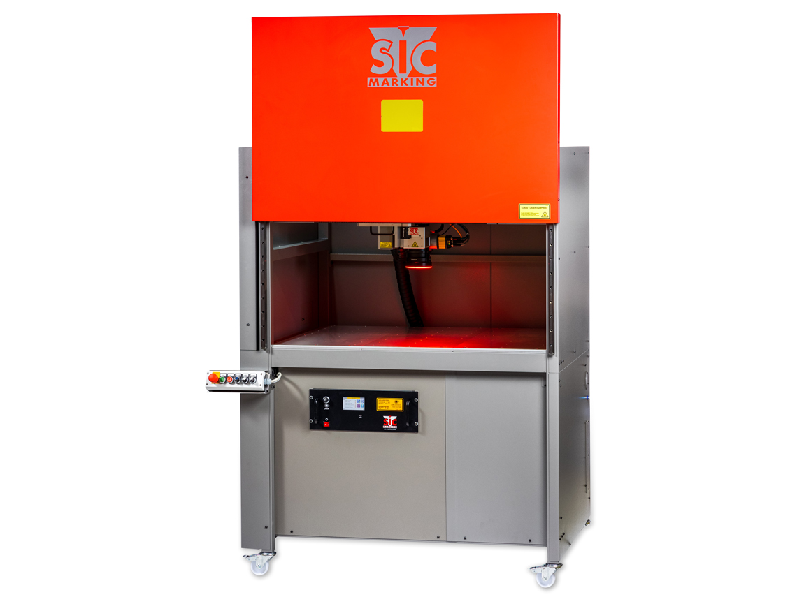 Sic Marking Grosses Machines Für die Laserbeschriftung von Bauteilen bis zu einer Höhe von 500 mm und einer Länge von 1600 mm